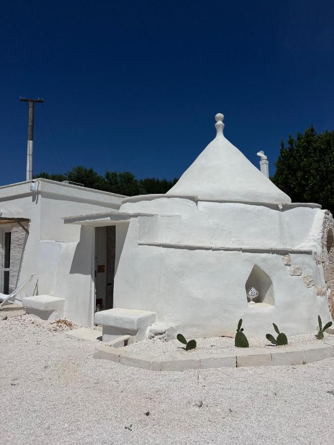 Готель Trullo Moi Остуні Екстер'єр фото