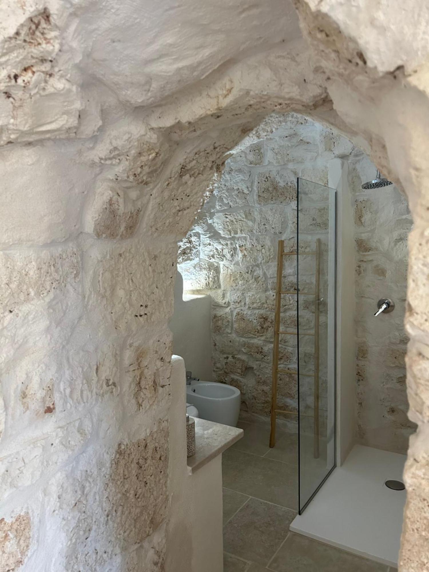 Готель Trullo Moi Остуні Екстер'єр фото
